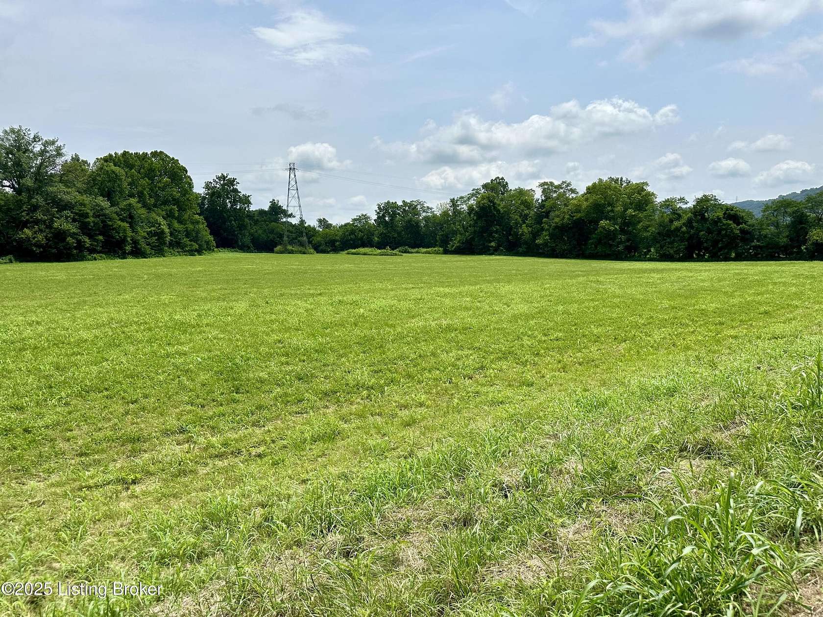 15 Acres of Recreational Land for Sale in Carrollton, Kentucky