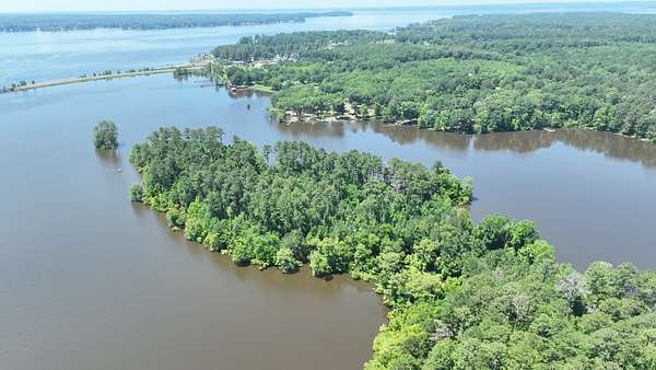 15.7 Acres of Land for Sale in Zwolle, Louisiana