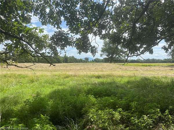 5 Acres of Residential Land for Sale in Howe, Oklahoma