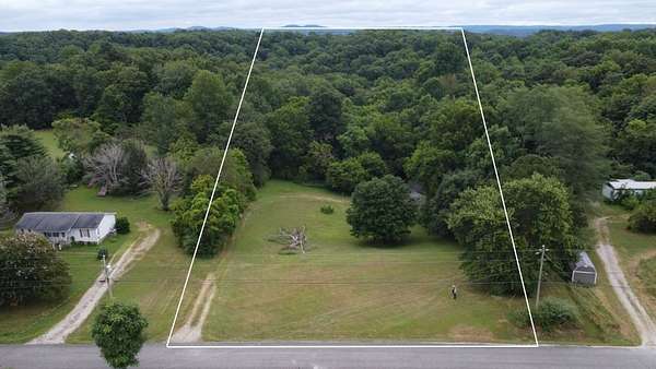 5.75 Acres of Residential Land for Sale in Culleoka, Tennessee