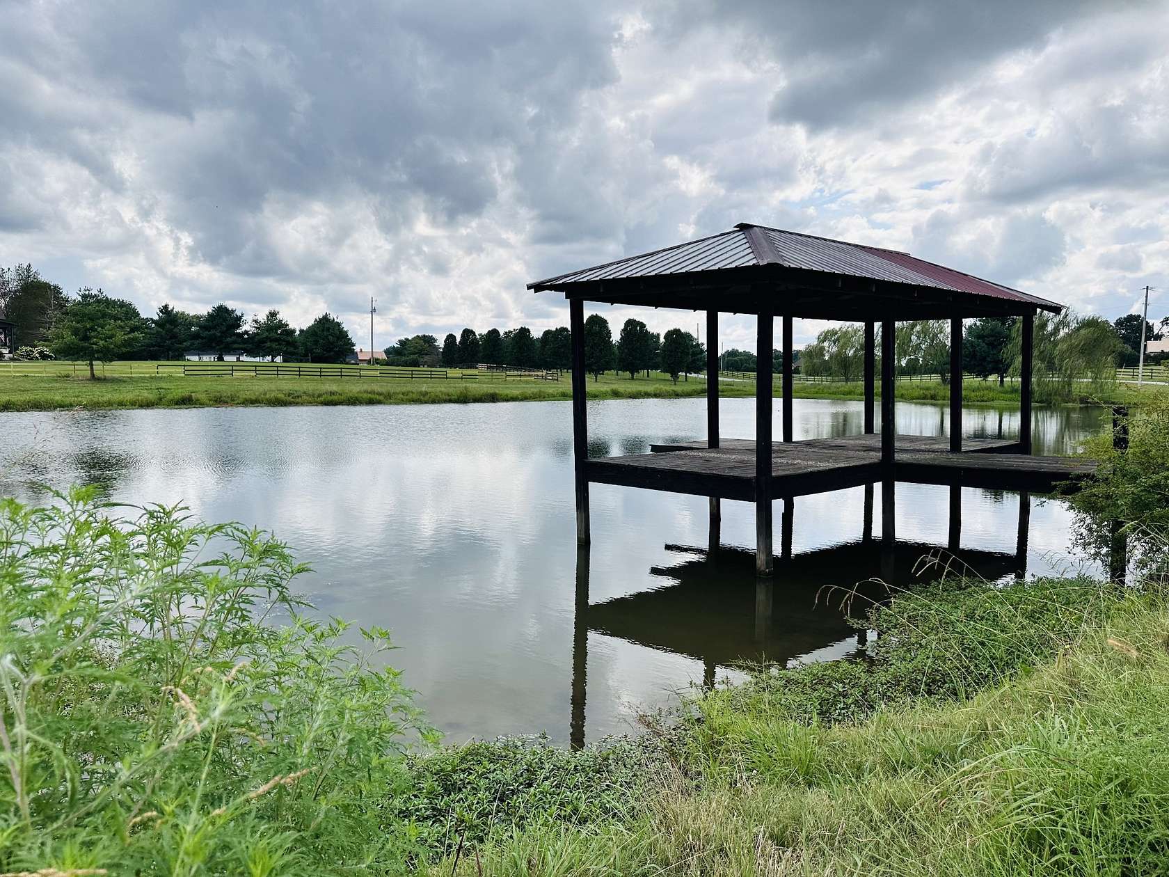 10 Acres of Residential Land for Sale in Cedar Hill, Tennessee