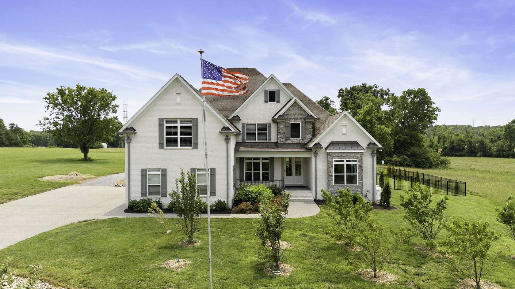 4.6 Acres of Residential Land with Home for Sale in Lebanon, Tennessee