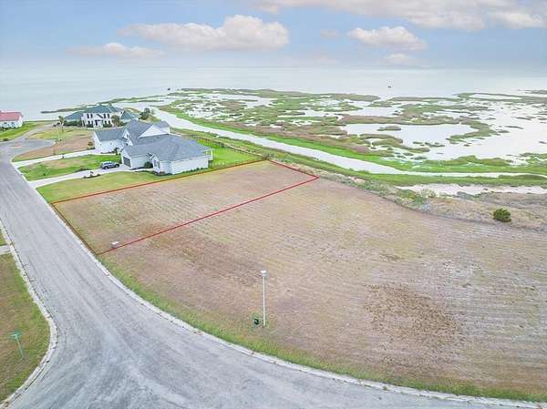 0.35 Acres of Residential Land for Sale in Rockport, Texas
