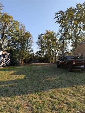 0.23 Acres of Residential Land for Sale in Oak Park, Michigan