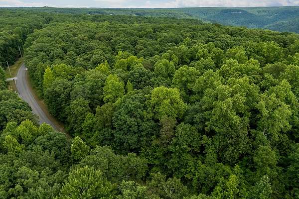 4 Acres of Residential Land for Sale in Monterey, Tennessee