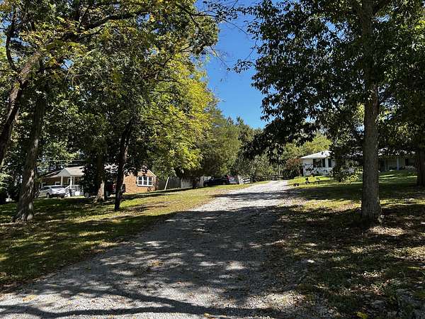 4 Acres of Residential Land for Sale in Brentwood, Tennessee