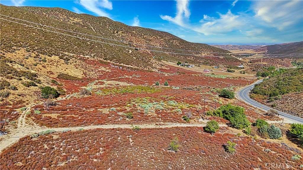 10.5 Acres of Land for Sale in Palmdale, California