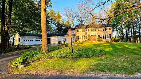 2.2 Acres of Residential Land with Home for Sale in Sayre, Pennsylvania