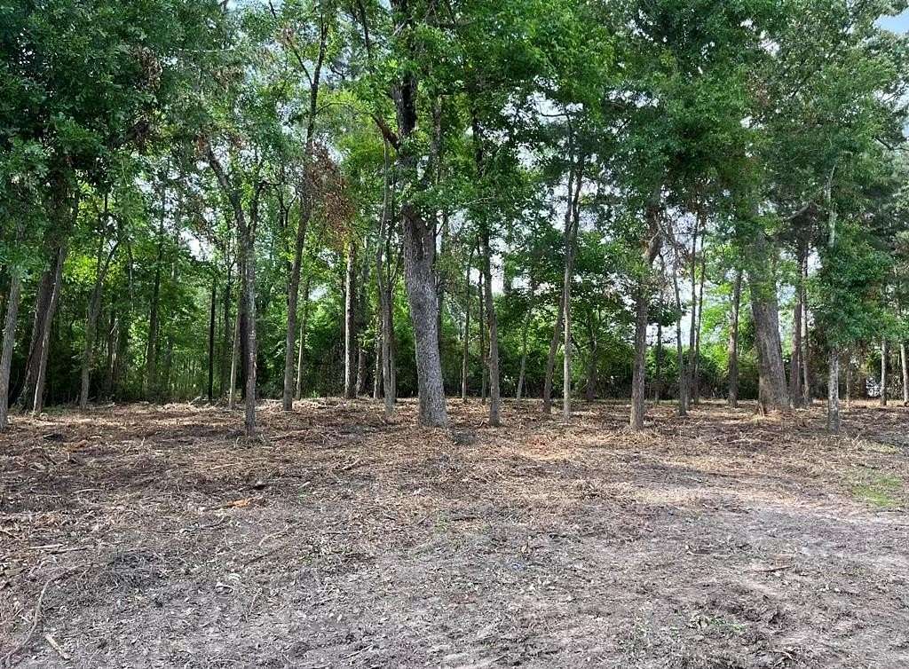 1.17 Acres of Commercial Land for Sale in Lufkin, Texas