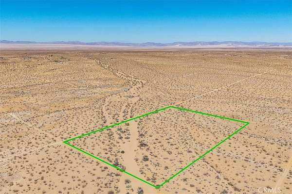 5 Acres of Land for Sale in Joshua Tree, California