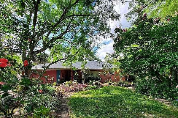 2.27 Acres of Residential Land with Home for Sale in Naples, Florida