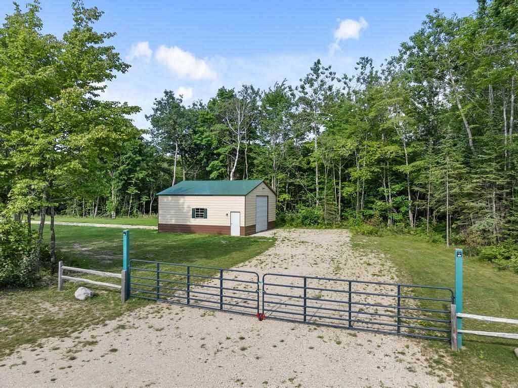 1.38 Acres of Residential Land for Sale in Mackinaw City, Michigan