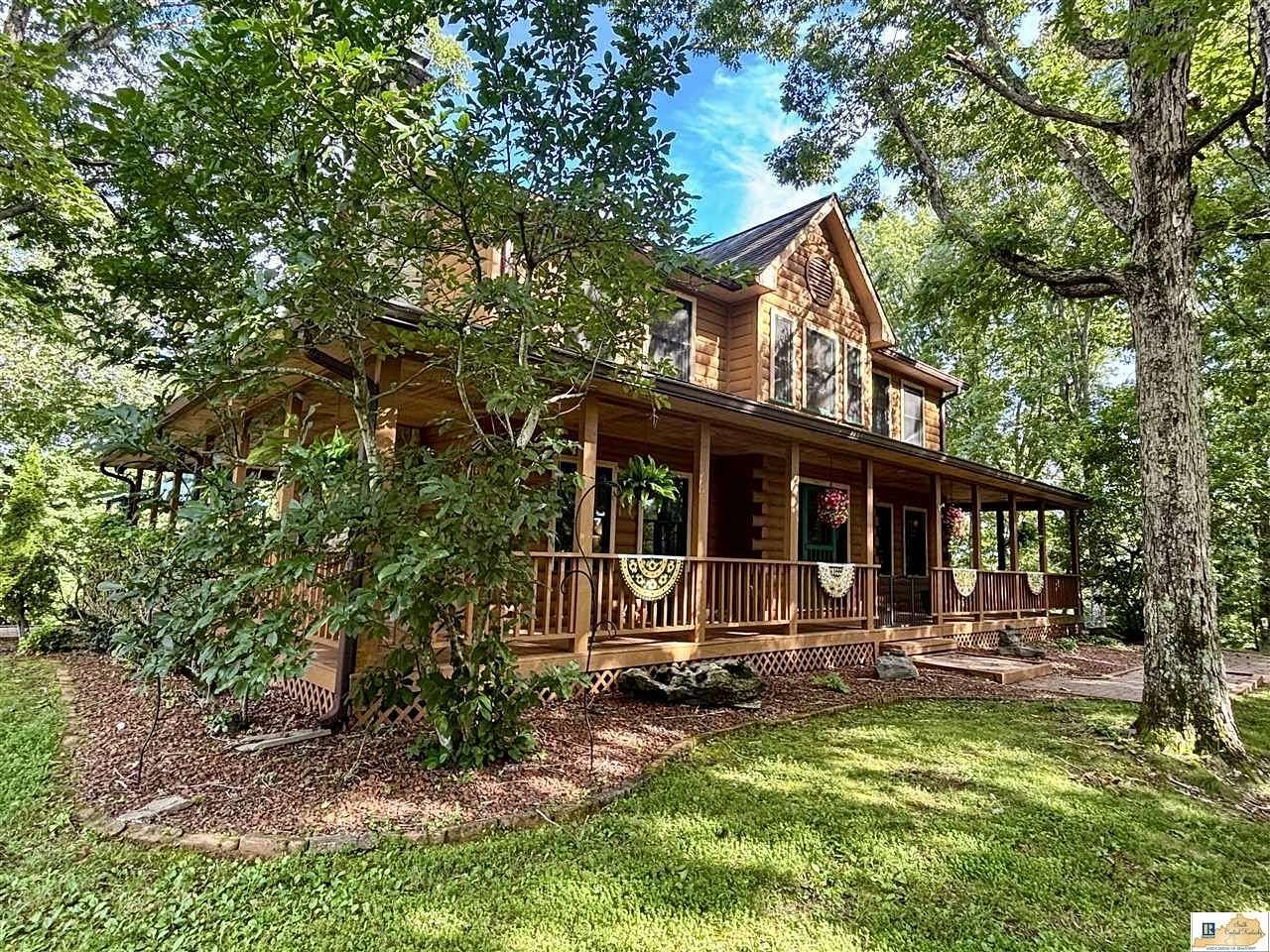 3.72 Acres of Residential Land with Home for Sale in Burkesville, Kentucky