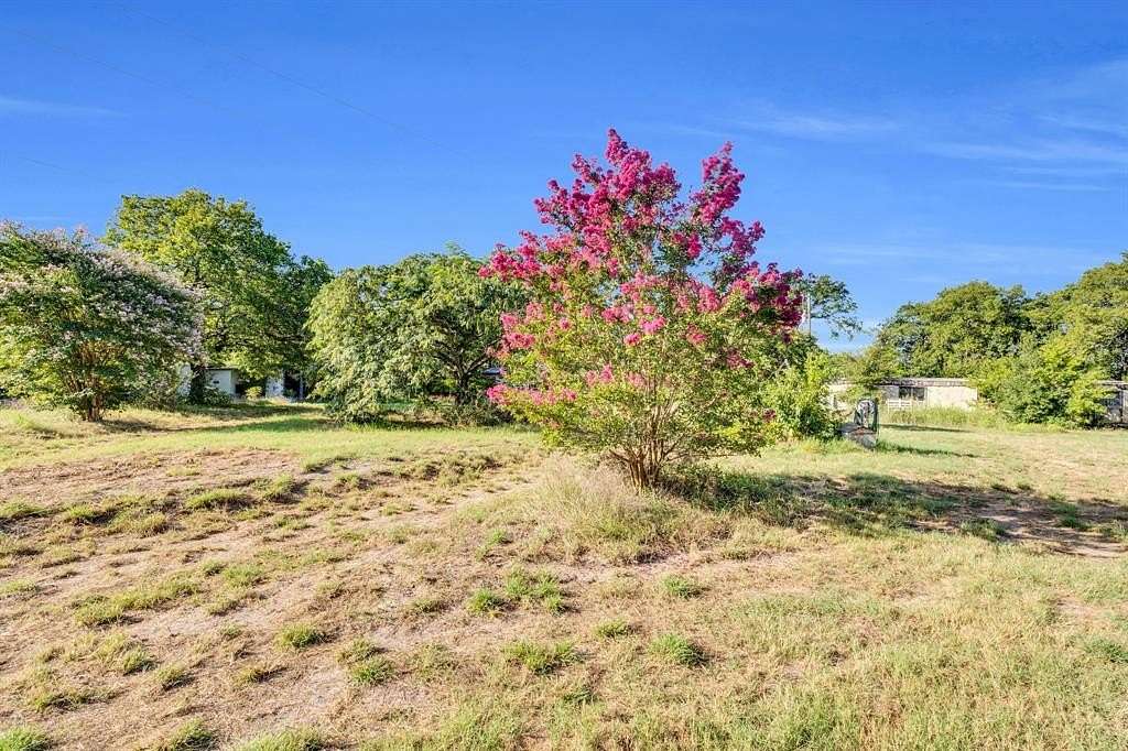 2.19 Acres of Residential Land for Sale in Waxahachie, Texas