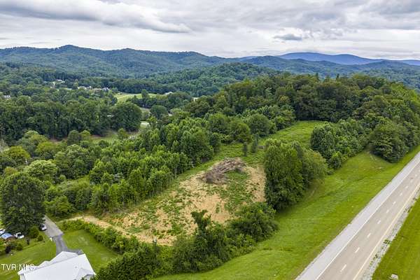 3 Acres of Residential Land for Sale in Unicoi, Tennessee