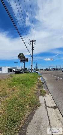 1 Acre of Commercial Land for Sale in Brownsville, Texas