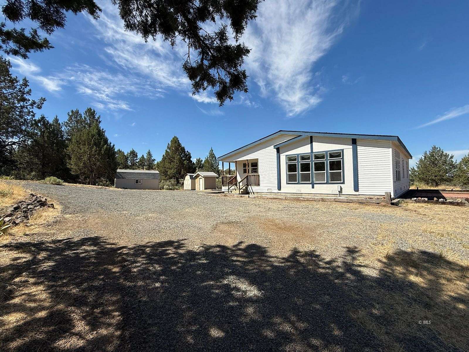 20.5 Acres of Recreational Land with Home for Sale in Alturas, California