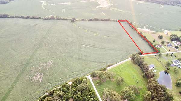 5 Acres of Agricultural Land for Sale in Somerville, Tennessee