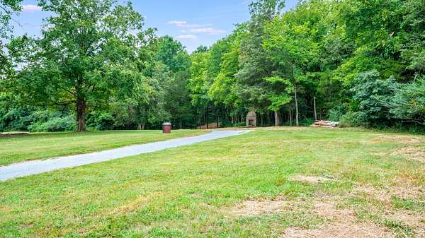 37 Acres of Recreational Land for Sale in Columbia, Tennessee