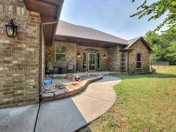 3.36 Acres of Residential Land with Home for Sale in Tuttle, Oklahoma