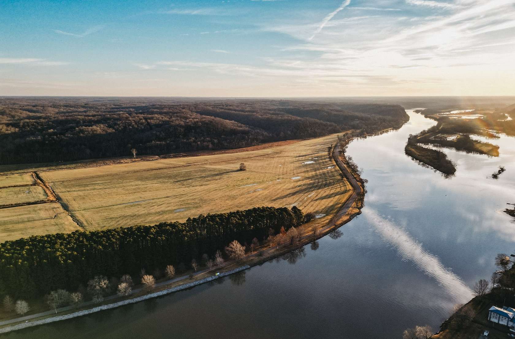 142 Acres of Land for Sale in Ashland City, Tennessee