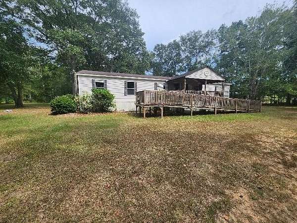 1.5 Acres of Residential Land with Home for Sale in Monroeville, Alabama