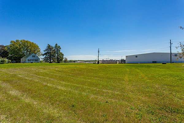1.42 Acres of Commercial Land for Sale in Des Moines, Iowa