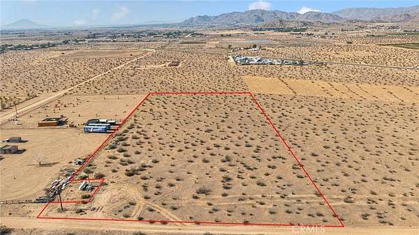 5 Acres of Residential Land for Sale in Apple Valley, California