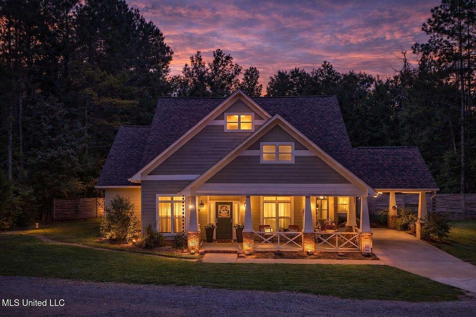 2.72 Acres of Residential Land with Home for Sale in Brandon, Mississippi