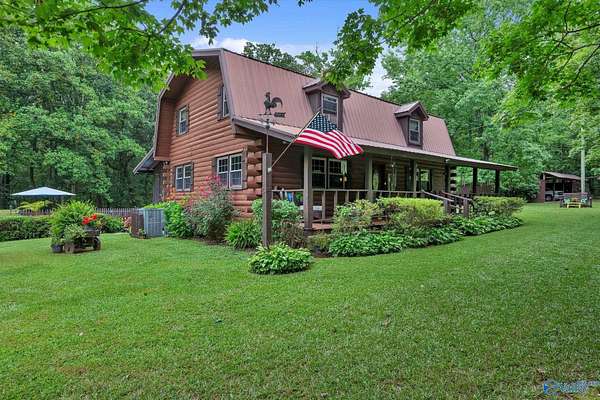 30 Acres of Land with Home for Sale in Baileyton, Alabama