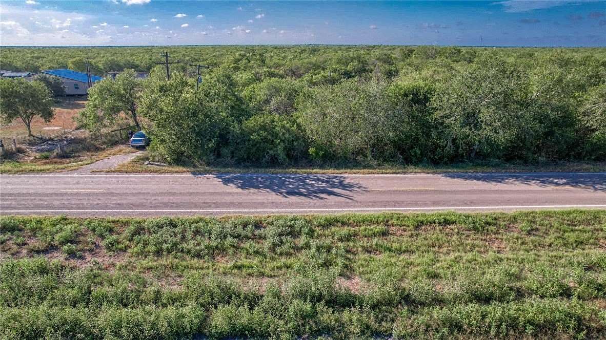 2.5 Acres of Residential Land for Sale in Robstown, Texas