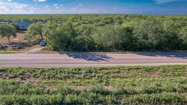 2.5 Acres of Residential Land for Sale in Robstown, Texas