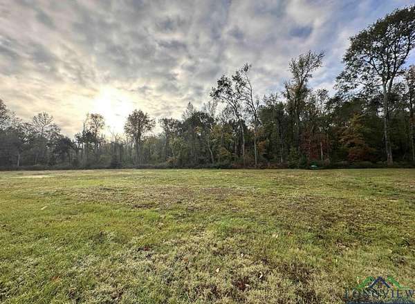 1.12 Acres of Residential Land for Sale in Marshall, Texas