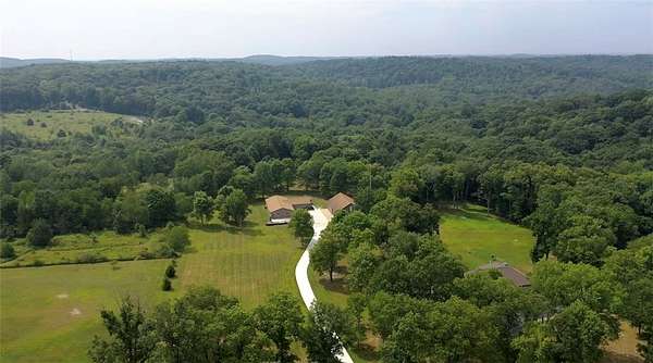 6 Acres of Residential Land with Home for Sale in Oakland Township, Pennsylvania