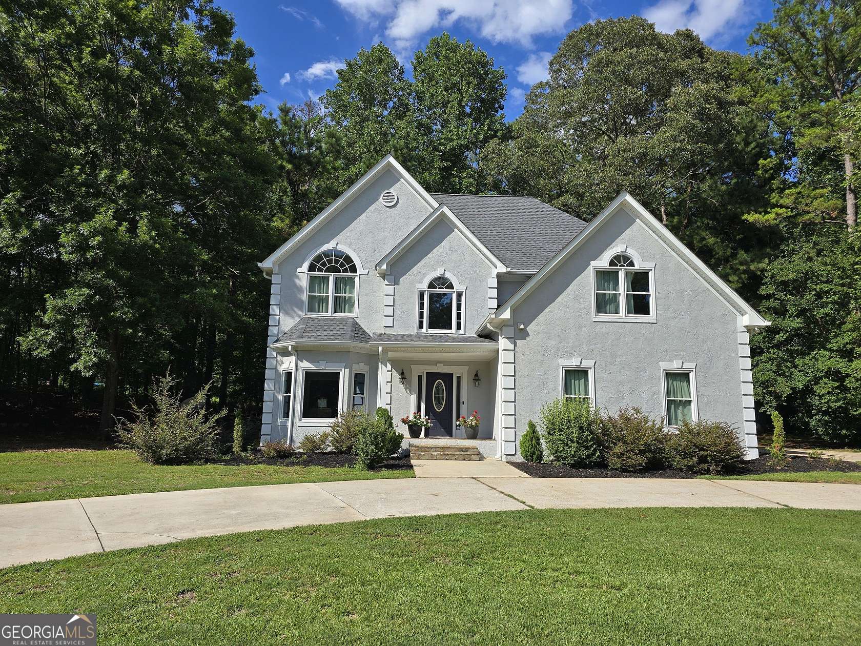 1.76 Acres of Residential Land with Home for Sale in Fayetteville, Georgia