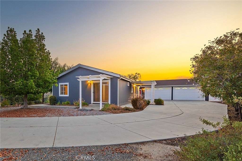 3.59 Acres of Residential Land with Home for Sale in Temecula, California