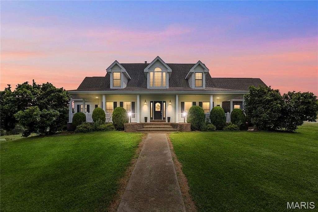 16.7 Acres of Land with Home for Sale in Hawk Point, Missouri