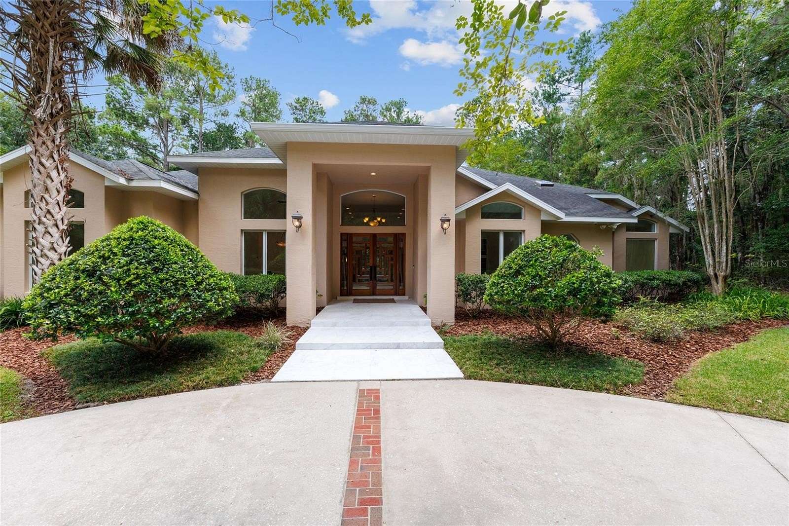 4 Acres of Residential Land with Home for Sale in Ocala, Florida