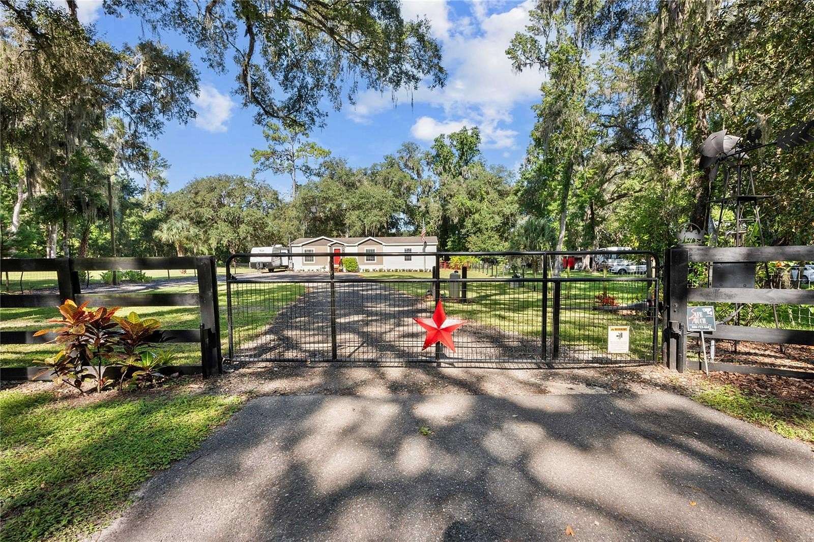 4.5 Acres of Residential Land with Home for Sale in Brooksville, Florida