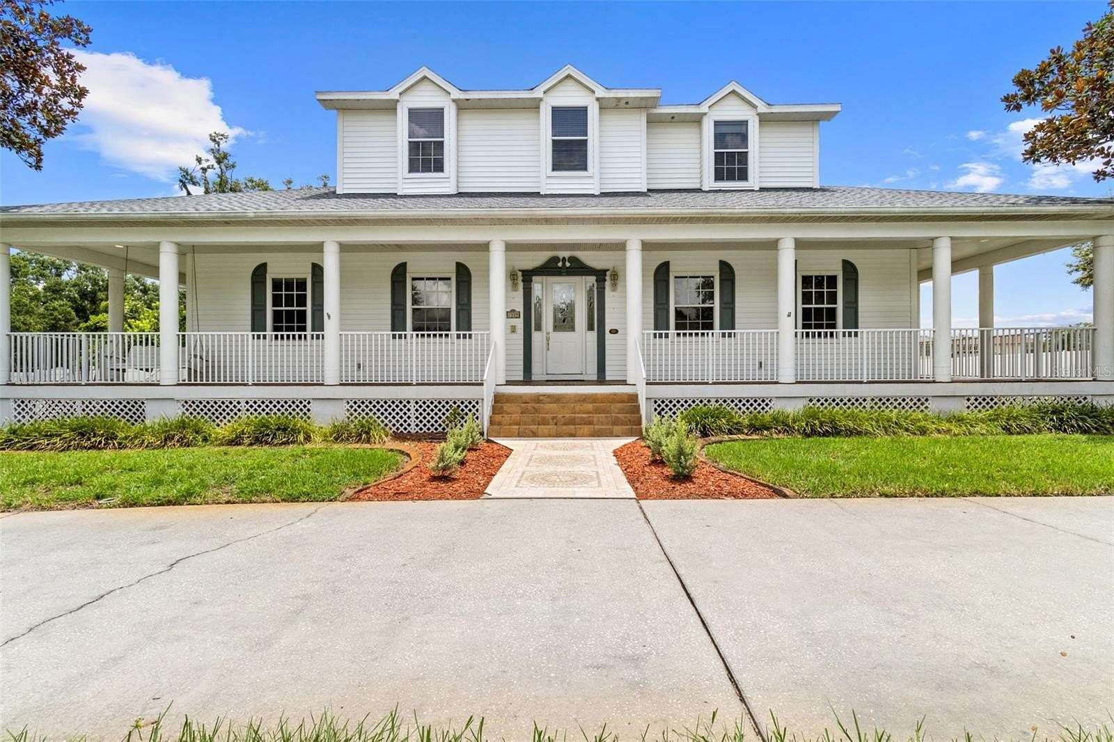 1.5 Acres of Residential Land with Home for Sale in Lutz, Florida