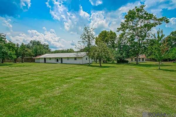 1.6 Acres of Residential Land for Sale in Ponchatoula, Louisiana