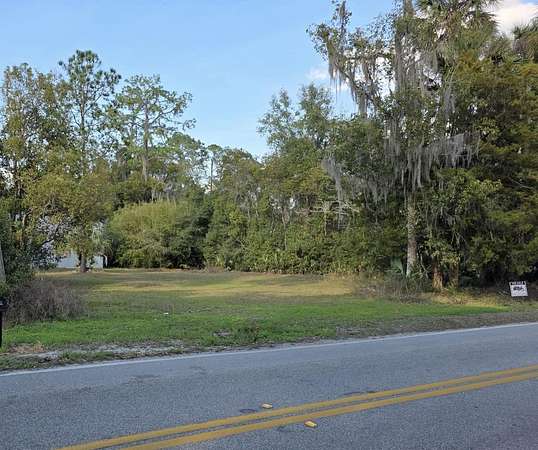 0.23 Acres of Mixed-Use Land for Sale in Welaka, Florida