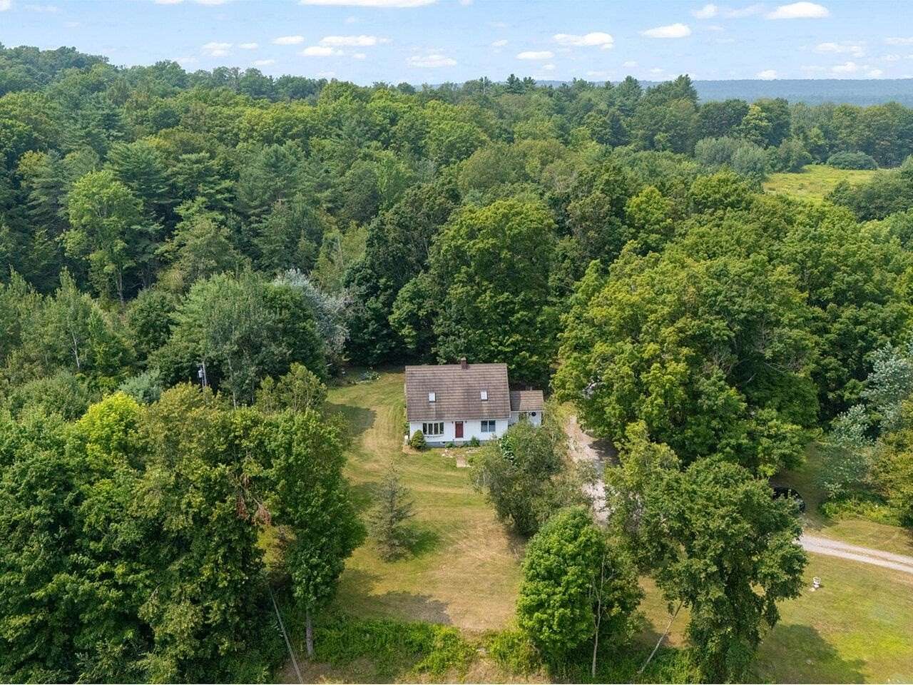 2.62 Acres of Residential Land with Home for Sale in Leicester, Vermont