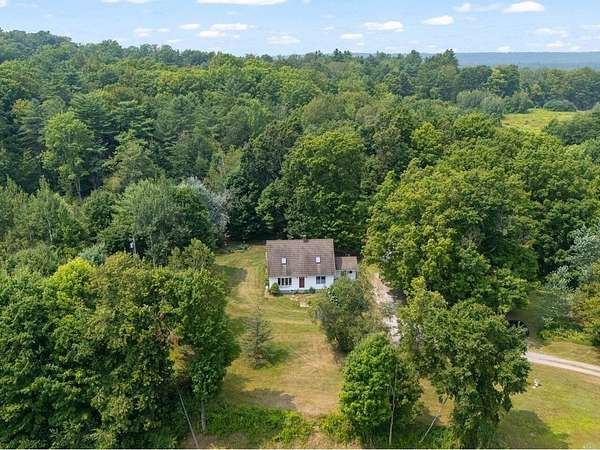 2.62 Acres of Residential Land with Home for Sale in Leicester, Vermont