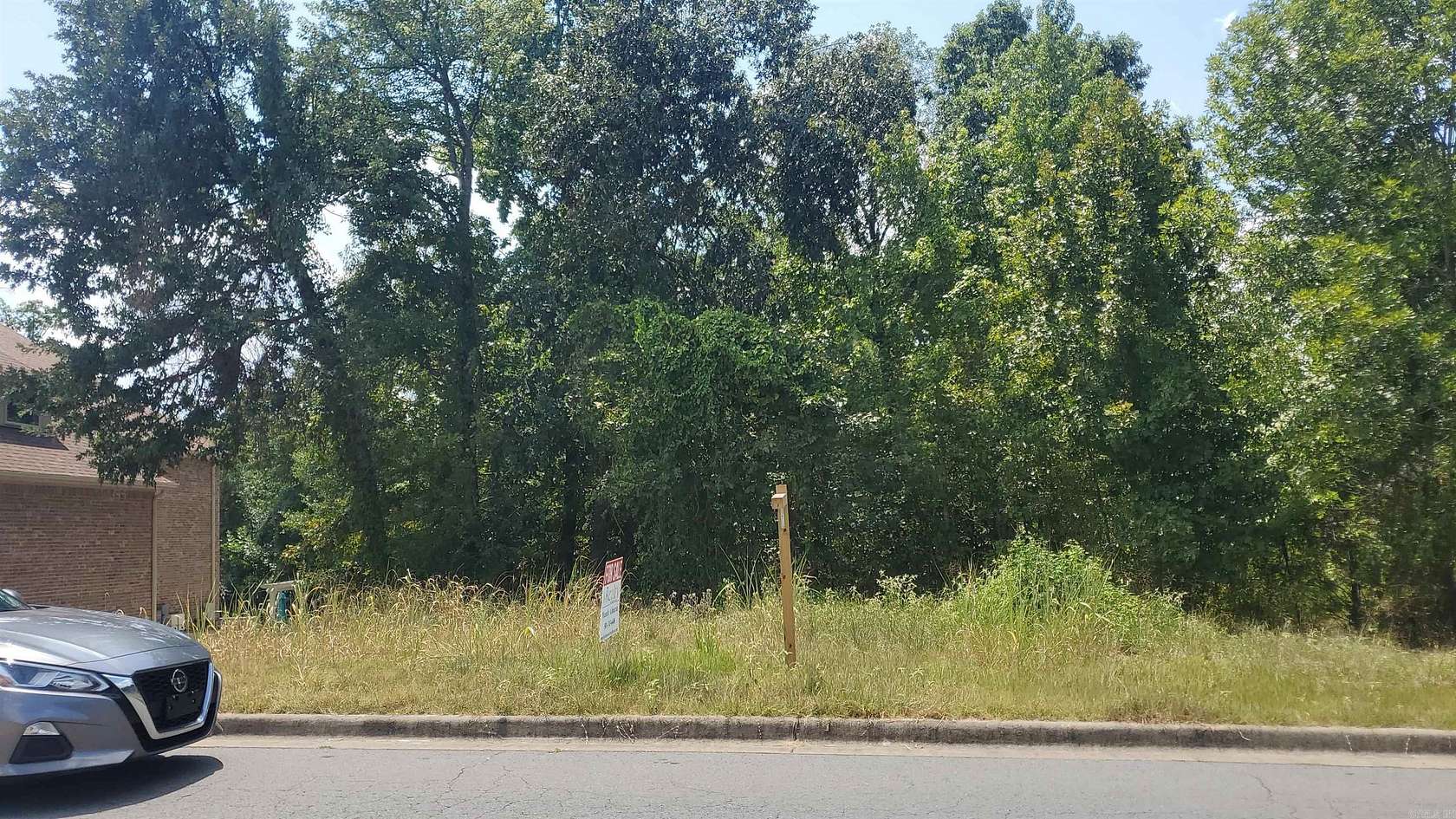 0.32 Acres of Residential Land for Sale in Maumelle, Arkansas