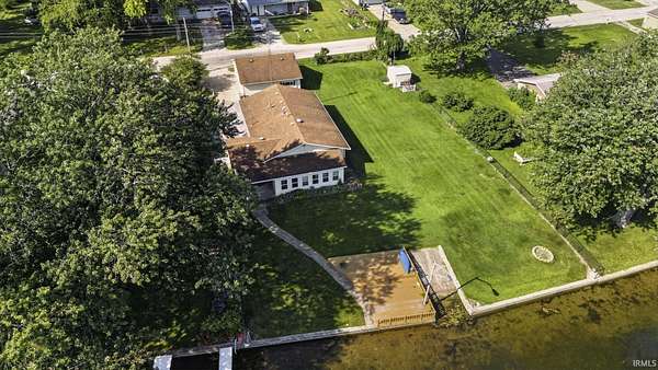 0.18 Acres of Residential Land for Auction in Syracuse, Indiana