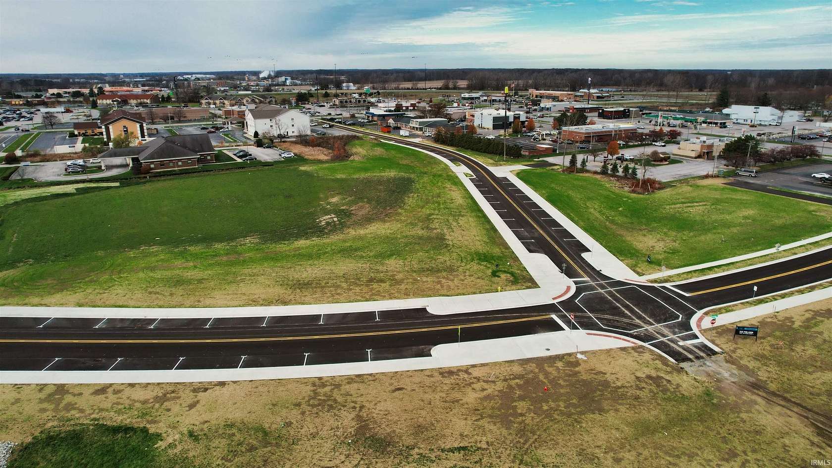 1 Acre of Mixed-Use Land for Sale in Auburn, Indiana