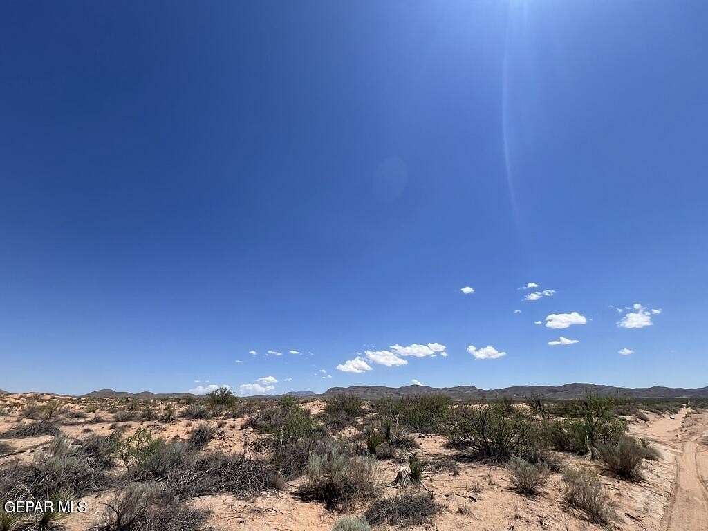 5 Acres of Residential Land for Sale in Clint, Texas