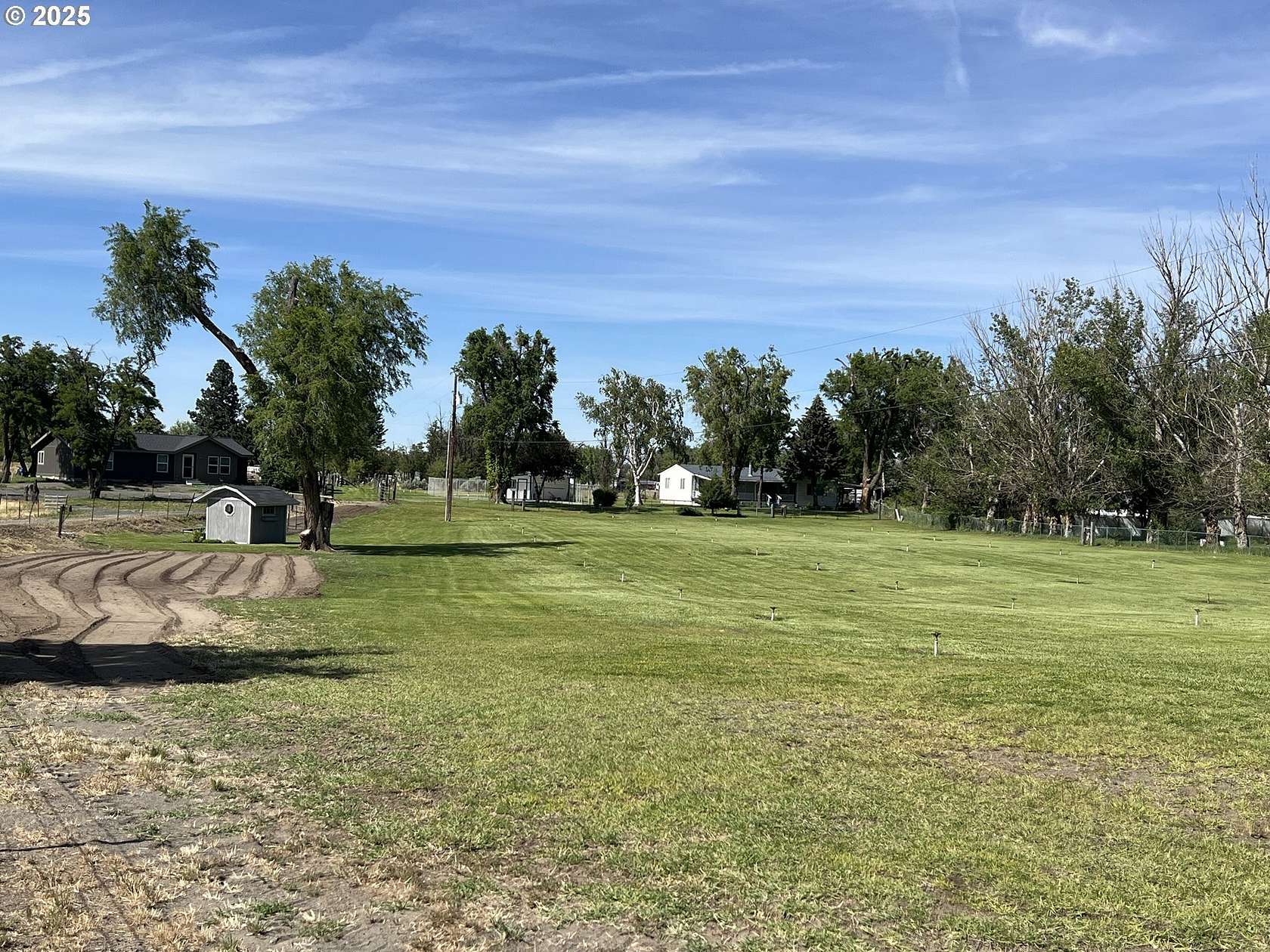 2 Acres of Residential Land for Sale in Hermiston, Oregon