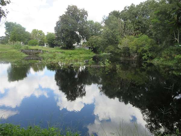 0.39 Acres of Residential Land for Sale in Ocklawaha, Florida